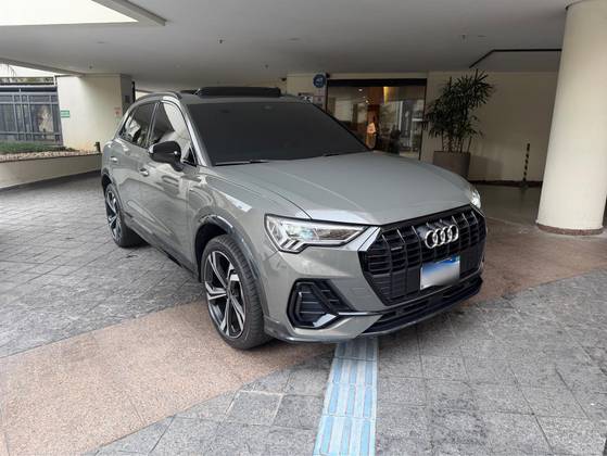 AUDI Q3 2.0 40 TFSI GASOLINA PERFORMANCE BLACK PLUS QUATTRO TIPTRONIC